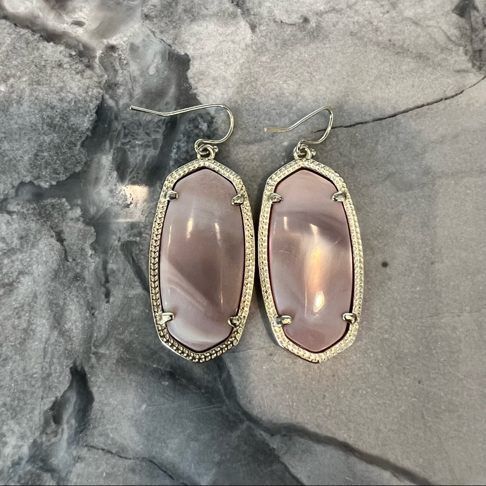 Kendra Scott Elle Drop Earrings in Pink Mother of Pearl